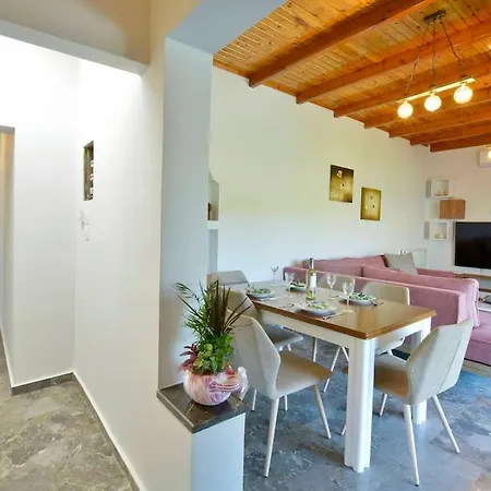 Holiday home The Avra Gardens Agios Ioannis (Corfu)