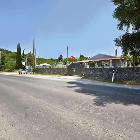 The Avra Gardens * Ágios Ioánnis