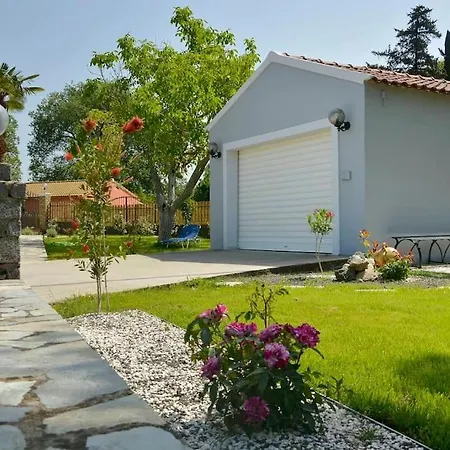 Casa vacanze The Avra Gardens