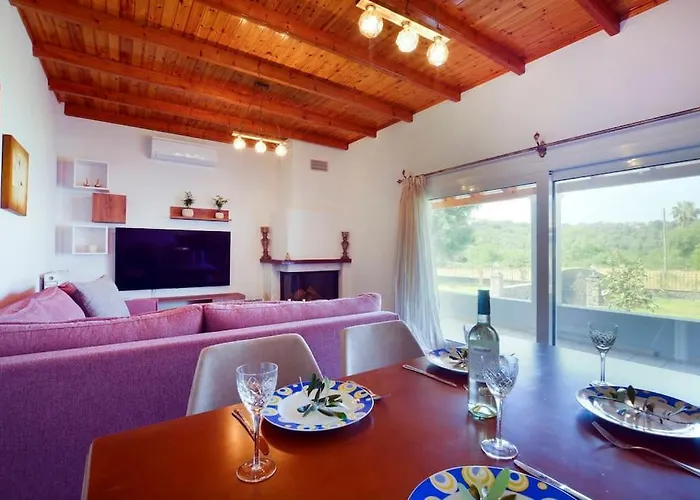 The Avra Gardens Ágios Ioánnis