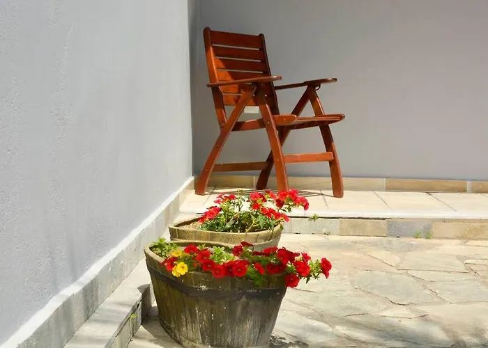 بيت للعطل The Avra Gardens *