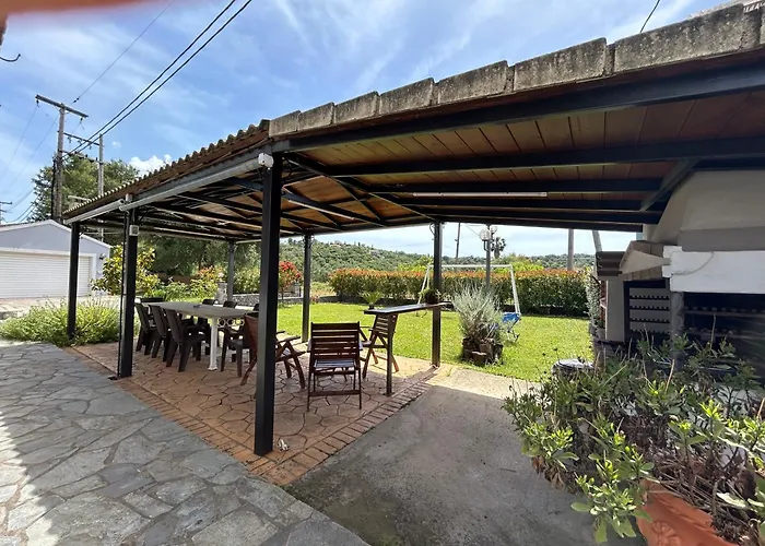 The Avra Gardens بيت للعطل *